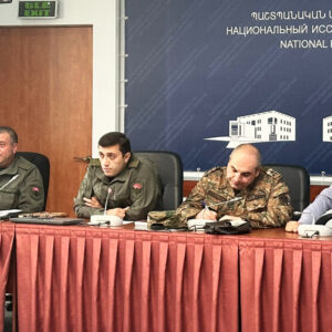 ՊԱՀՀ-ում տեղի է ունեցել աշխատանքային քննարկում՝ ՀՀ ՊՆ և ՀՀ ԶՈՒ ԳՇ ստորաբաժանումների մասնակցությամբ