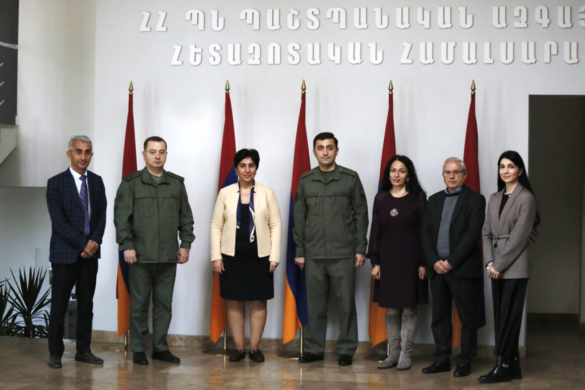 3 ՀՀ ՊՆ ՊԱՀՀ-ի, ՀՀ ԿԳՄՍՆ լեզվի կոմիտեի և ՀՀ ԳԱԱ Հր. Աճառյանի անվան լեզվի ինստիտուտի միջև ստորագրվել են համագործակցության երկկողմ հուշագրեր